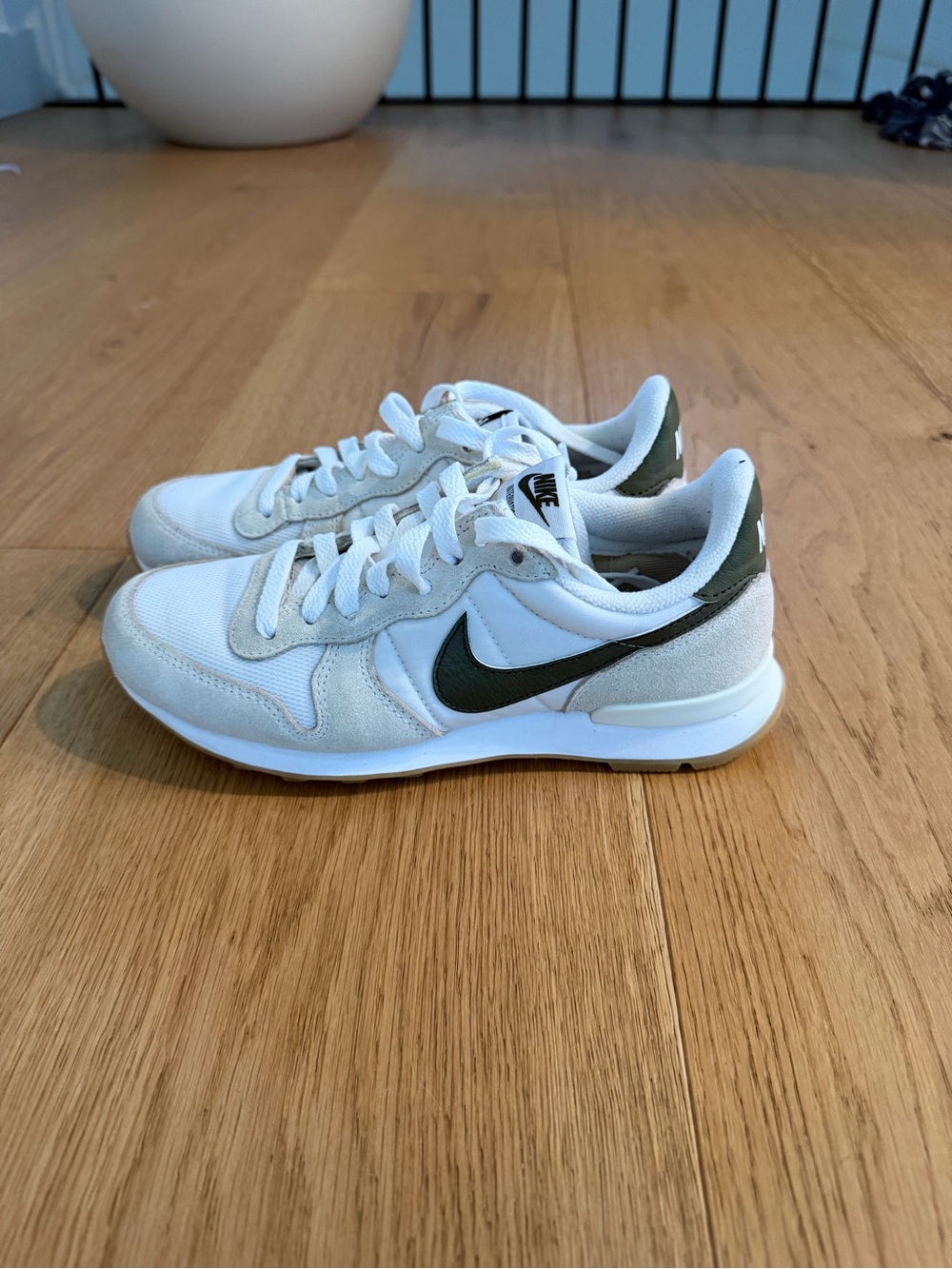 Nike womens White and Olive Green Low-Top Sneakers